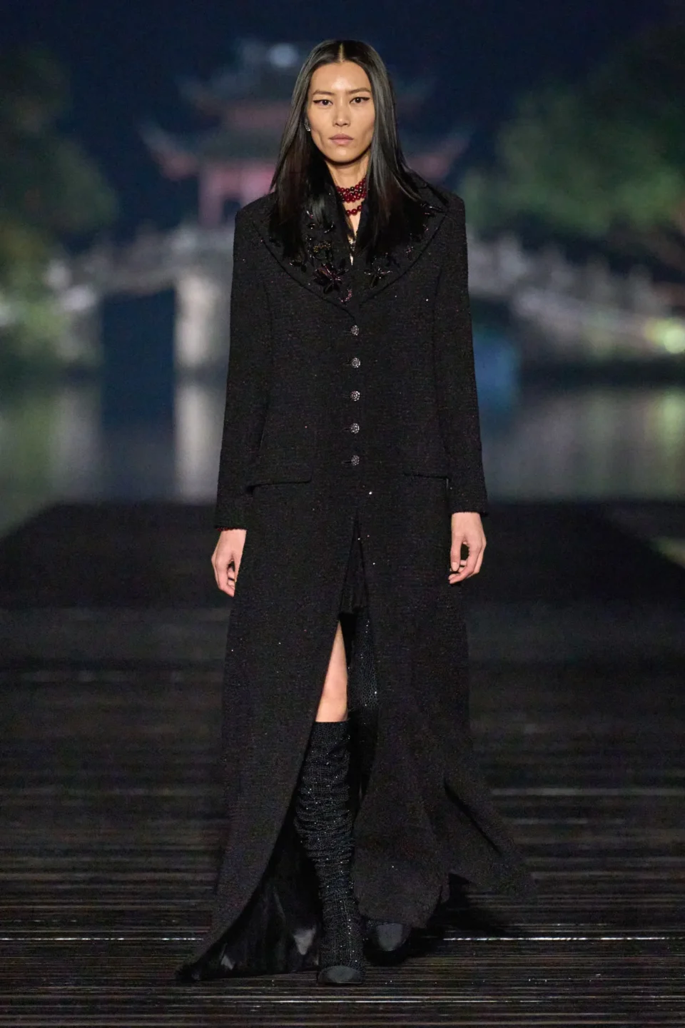 00001-chanel-pre-fall-2025-credit-gorunway