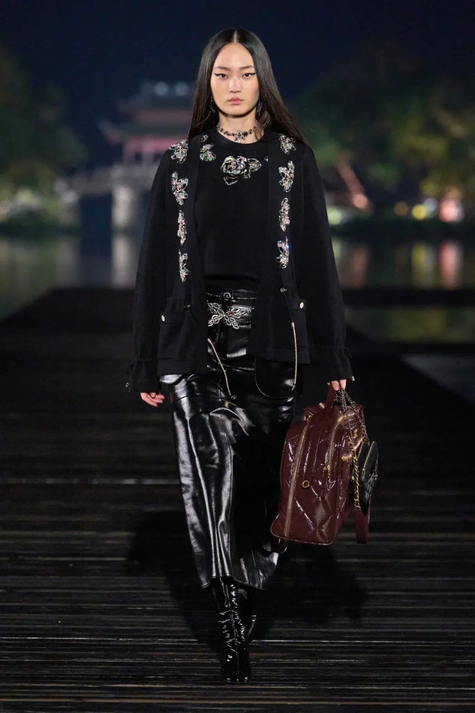 00007-chanel-pre-fall-2025-credit-gorunway