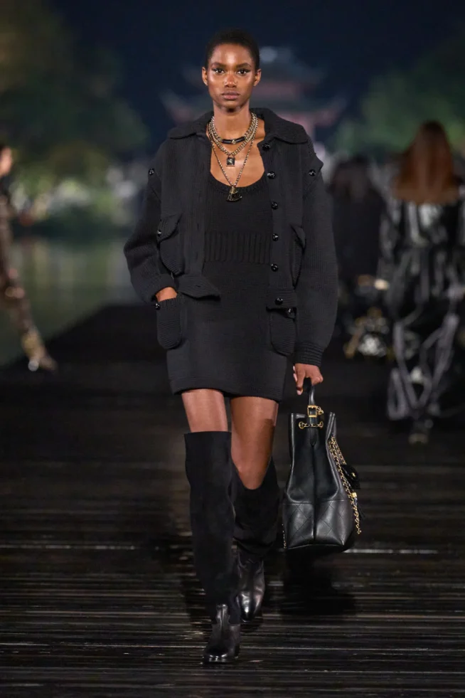00018-chanel-pre-fall-2025-credit-gorunway