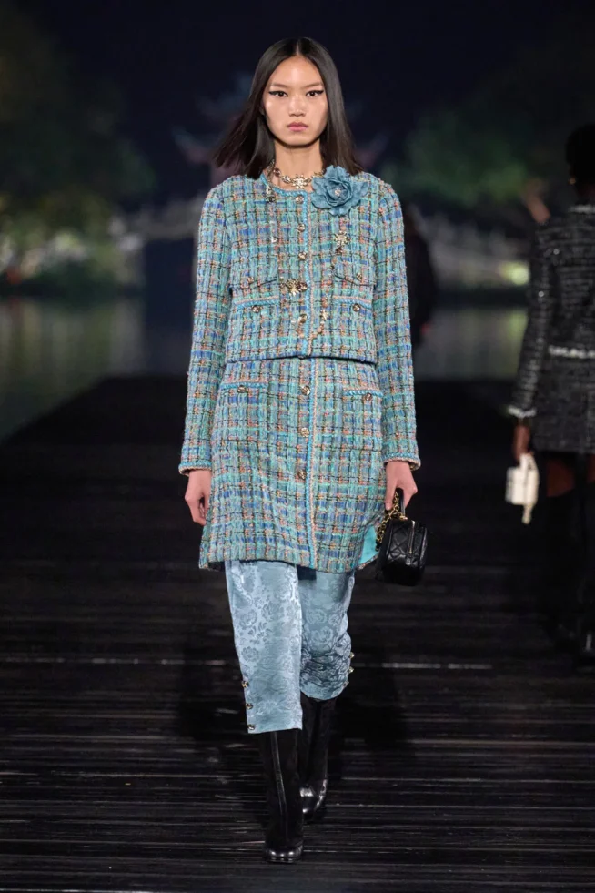 00023-chanel-pre-fall-2025-credit-gorunway