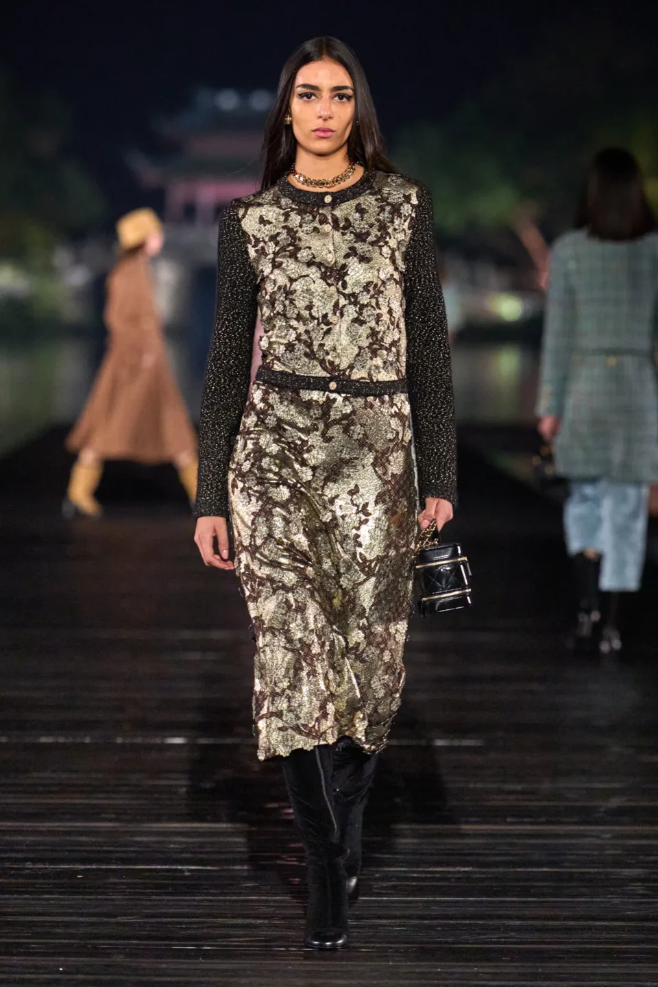 00038-chanel-pre-fall-2025-credit-gorunway