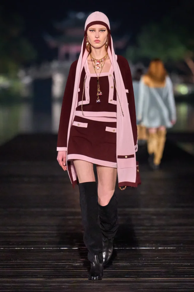 00040-chanel-pre-fall-2025-credit-gorunway