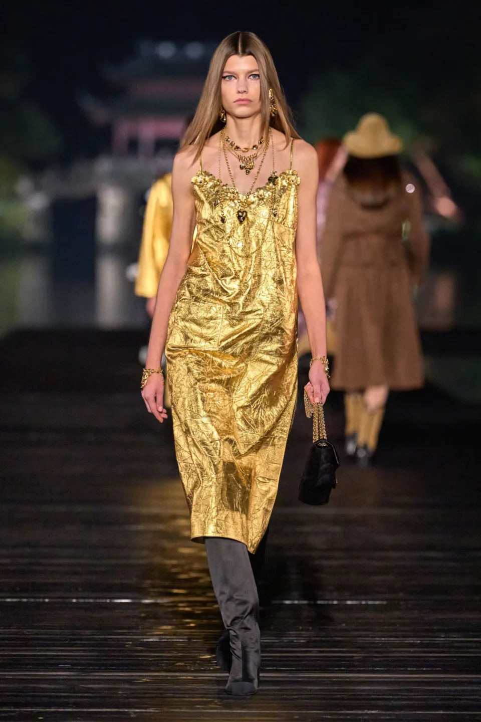 00046-chanel-pre-fall-2025-credit-gorunway