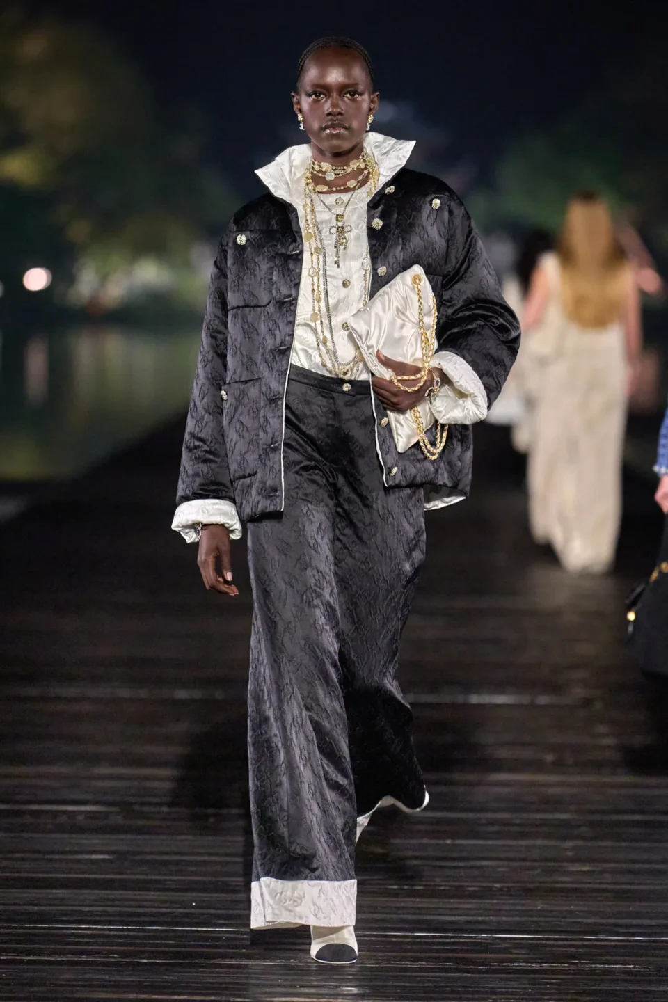 00049-chanel-pre-fall-2025-credit-gorunway