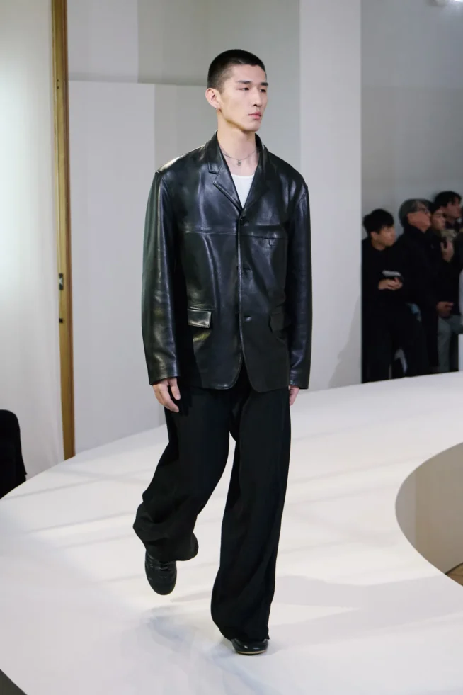 00003-lemaire-fall-2025-menswear-credit-gregoire-avenel-brand