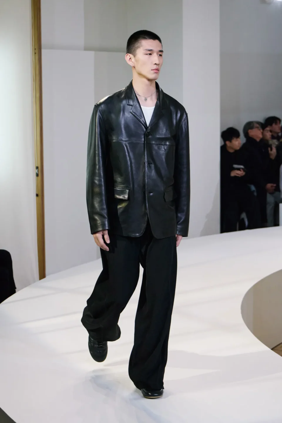00003-lemaire-fall-2025-menswear-credit-gregoire-avenel-brand