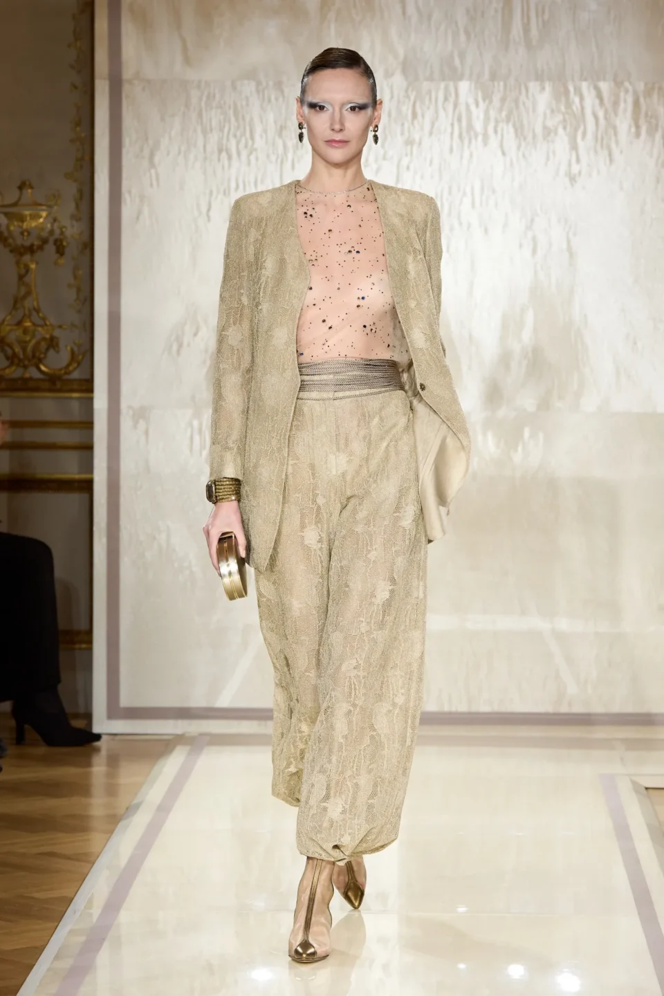00004-armani-prive-spring-2025-couture-credit-gorunway