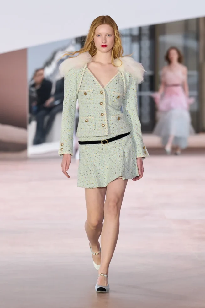00004-chanel-spring-2025-couture-credit-gorunway