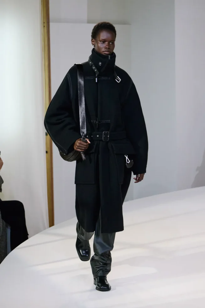 00004-lemaire-fall-2025-menswear-credit-gregoire-avenel-brand