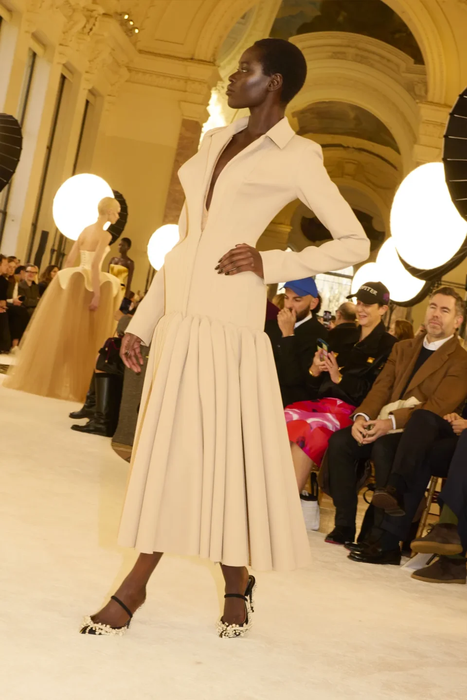 00004-schiaparelli-spring-2025-couture-credit-brand