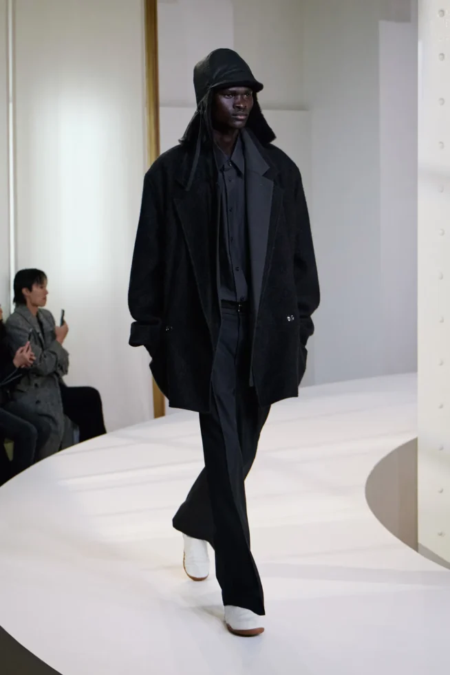 00006-lemaire-fall-2025-menswear-credit-gregoire-avenel-brand