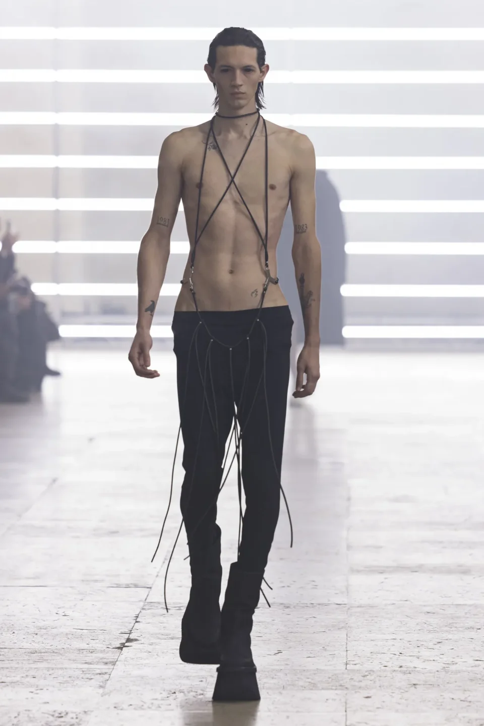 00006-rick-owens-fall-2025-menswear-credit-brand
