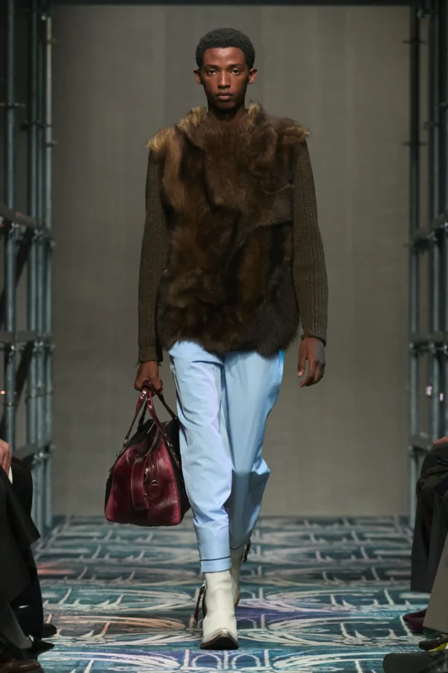 00007-prada-fall-2025-menswear-credit-gorunway