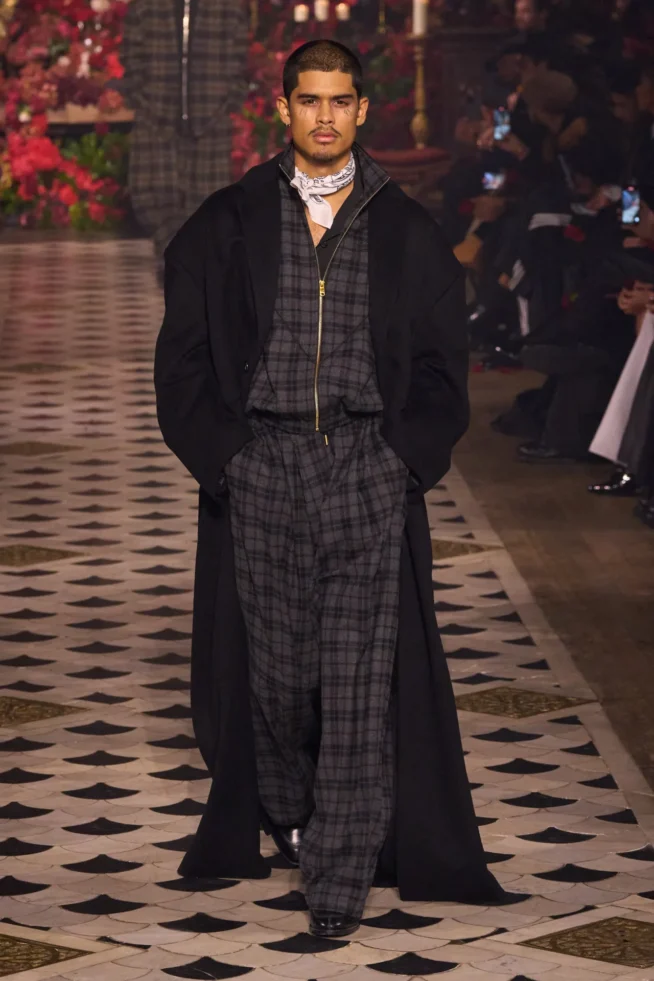 00011-willy-chavarria-fall-2025-menswear-credit-gorunway
