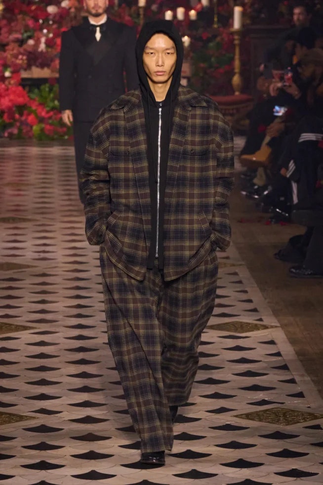 00012-willy-chavarria-fall-2025-menswear-credit-gorunway
