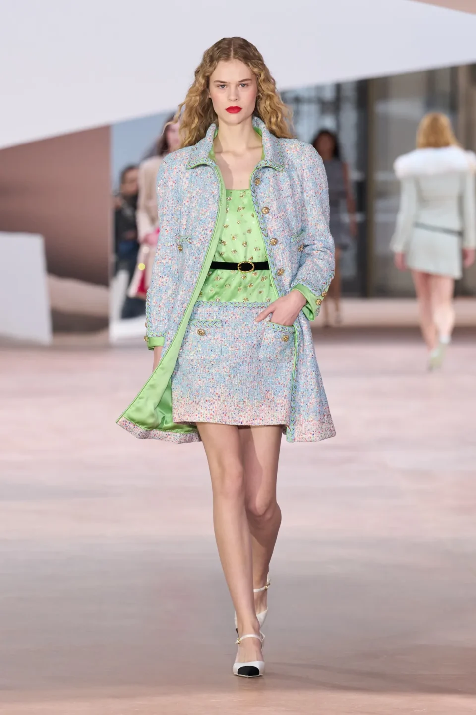 00013-chanel-spring-2025-couture-credit-gorunway