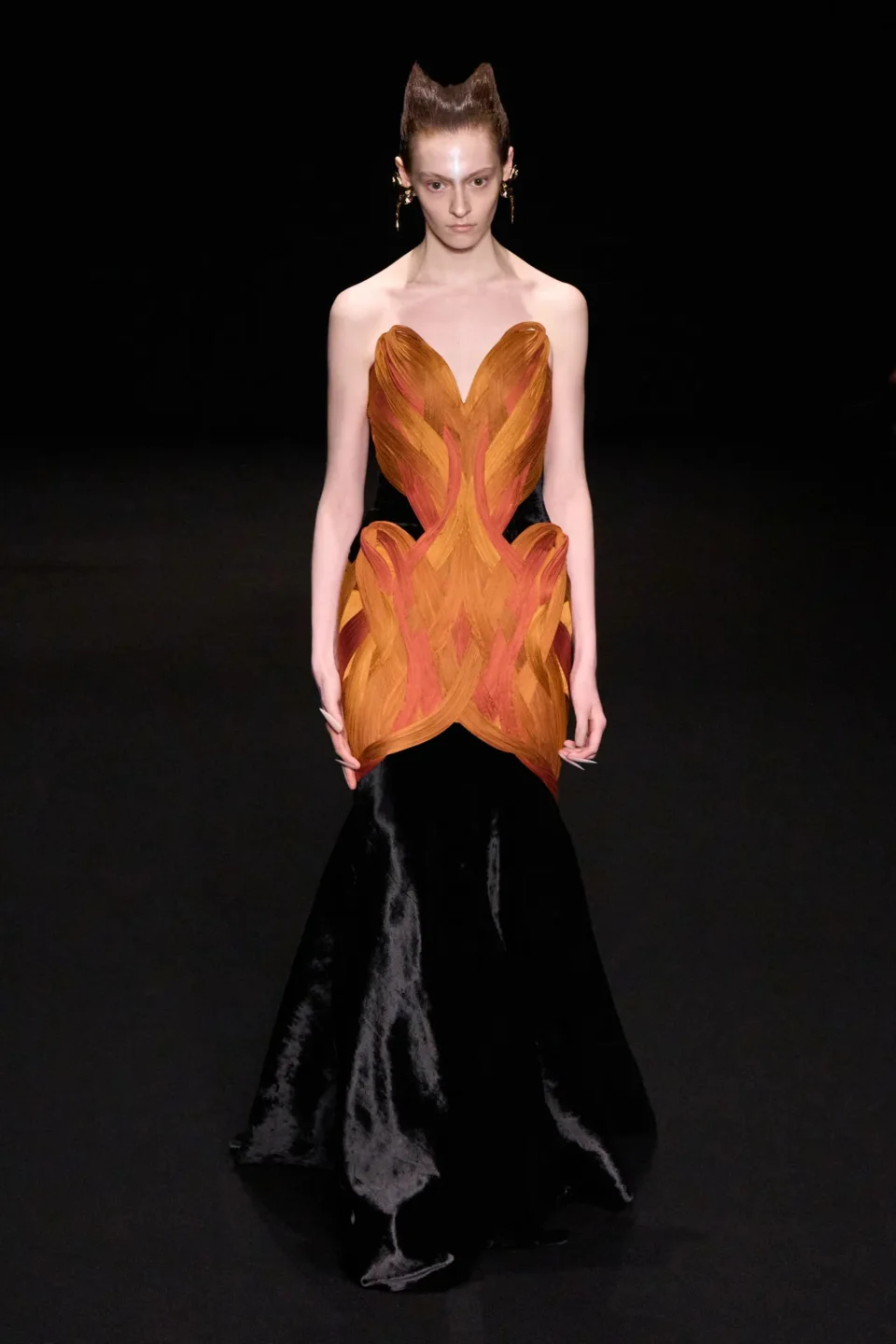 00013-gaurav-gupta-spring-2025-couture-credit-gorunway