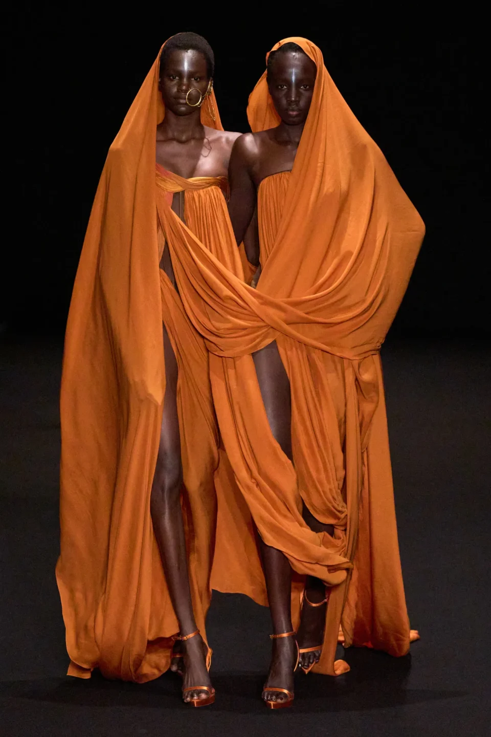 00014-gaurav-gupta-spring-2025-couture-credit-gorunway