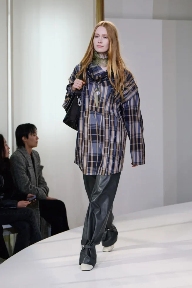 00014-lemaire-fall-2025-menswear-credit-gregoire-avenel-brand