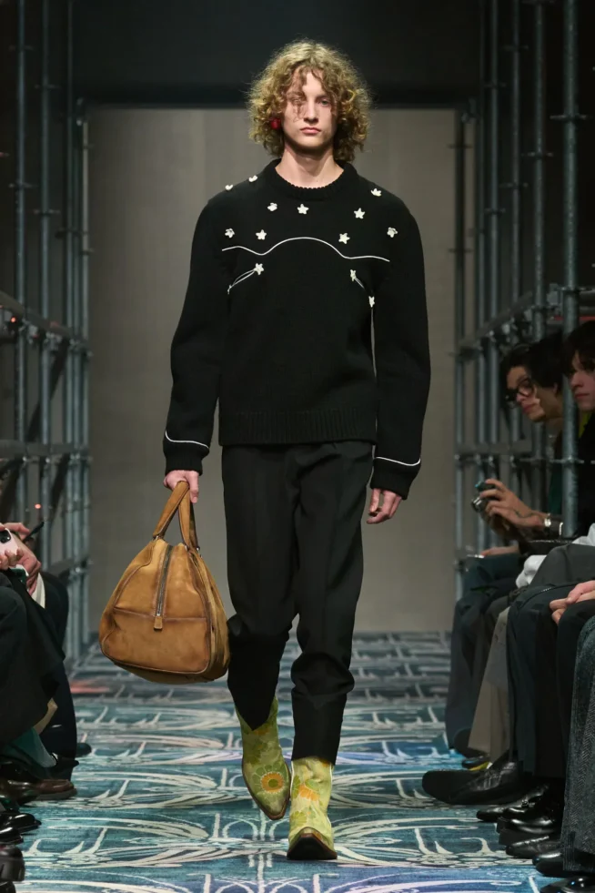 00014-prada-fall-2025-menswear-credit-gorunway