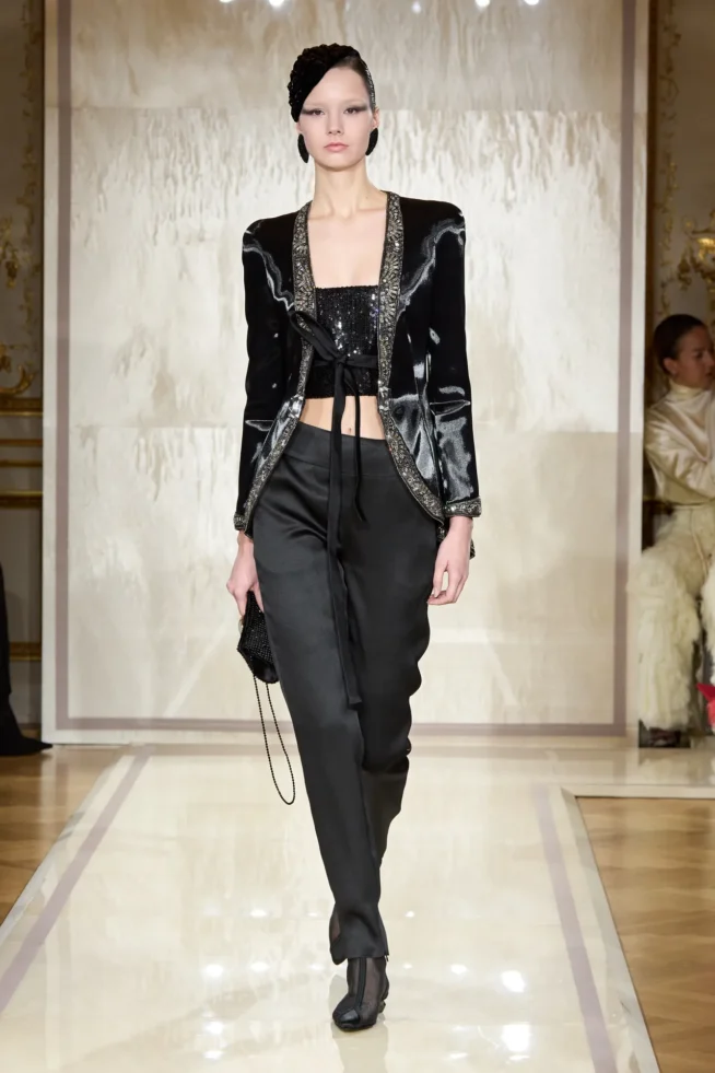 00015-armani-prive-spring-2025-couture-credit-gorunway