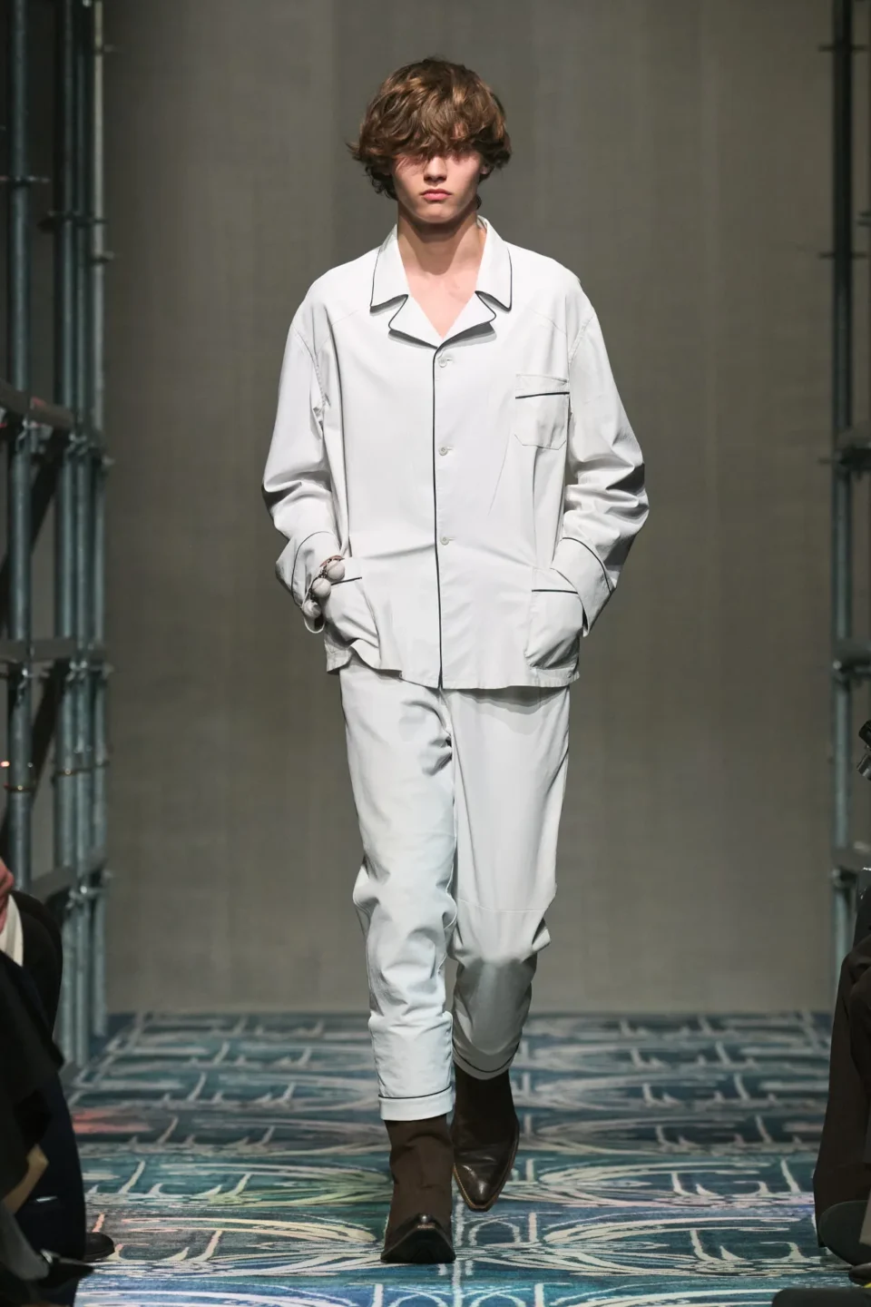 00015-prada-fall-2025-menswear-credit-gorunway