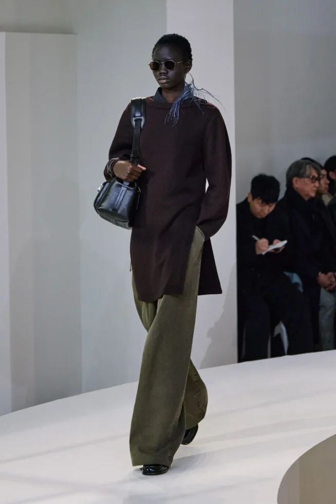 00017-lemaire-fall-2025-menswear-credit-gregoire-avenel-brand