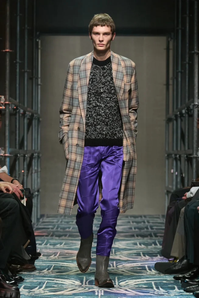 00019-prada-fall-2025-menswear-credit-gorunway
