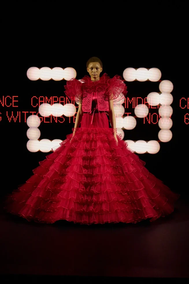 00020-valentino-spring-2025-couture-credit-gorunway