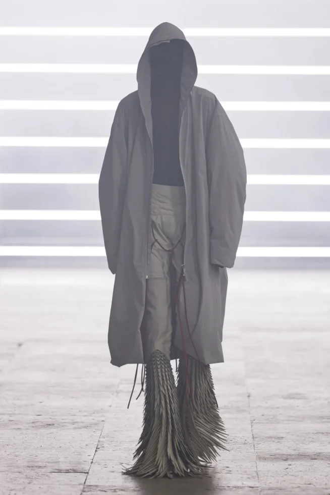 00021-rick-owens-fall-2025-menswear-credit-brand
