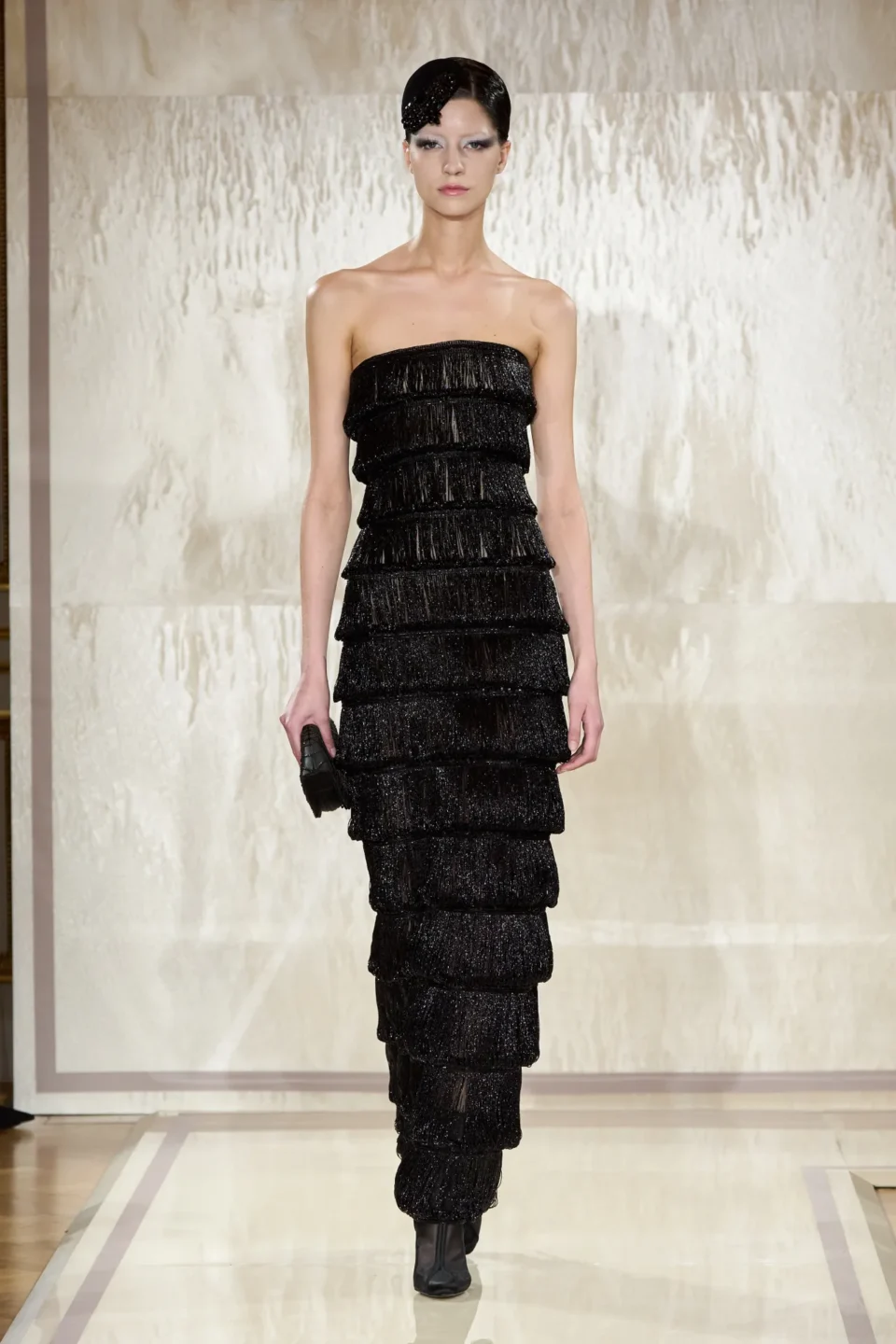 00022-armani-prive-spring-2025-couture-credit-gorunway