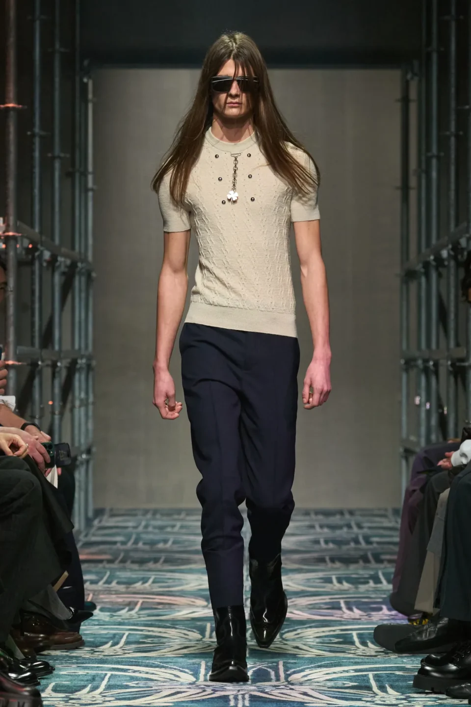 00022-prada-fall-2025-menswear-credit-gorunway