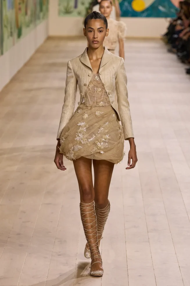 00023-christian-dior-spring-2025-couture-credit-gorunway