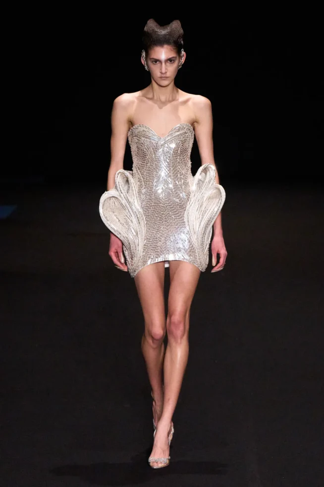 00024-gaurav-gupta-spring-2025-couture-credit-gorunway