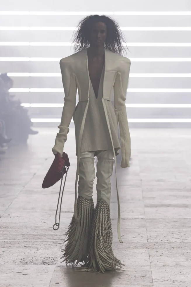 00024-rick-owens-fall-2025-menswear-credit-brand
