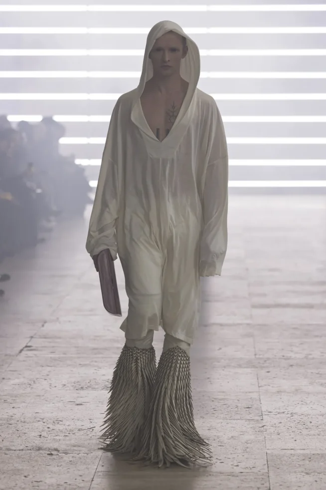 00026-rick-owens-fall-2025-menswear-credit-brand
