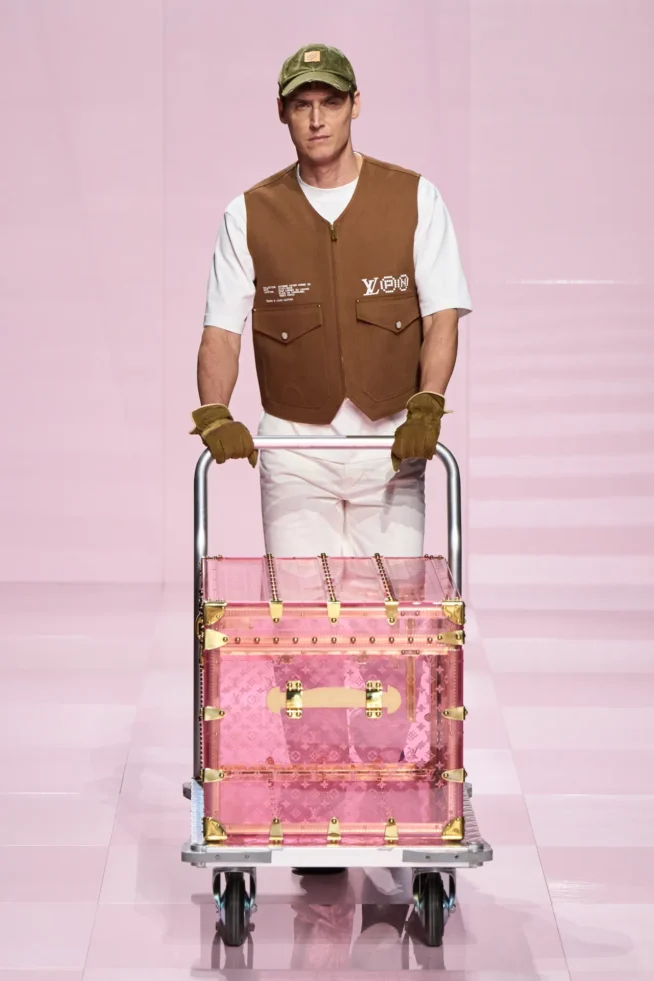00027-louis-vuitton-fall-2025-menswear-credit-gorunway