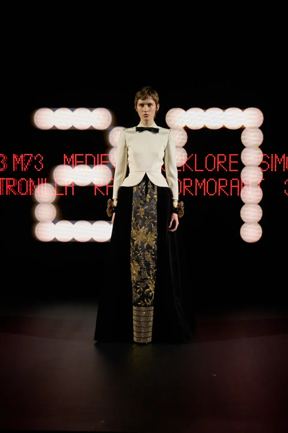 00027-valentino-spring-2025-couture-credit-gorunway