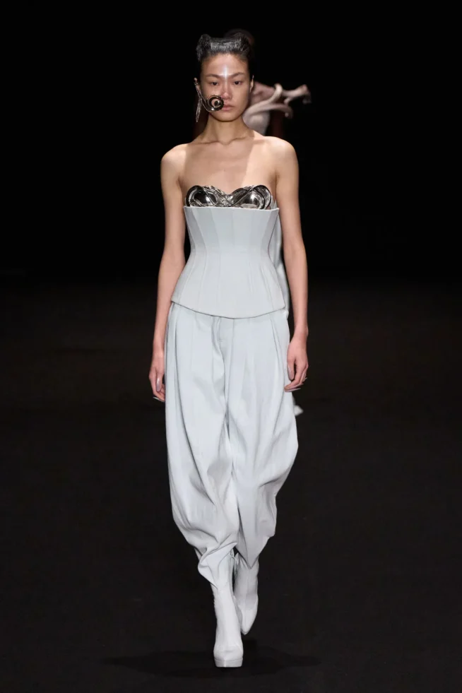 00028-gaurav-gupta-spring-2025-couture-credit-gorunway