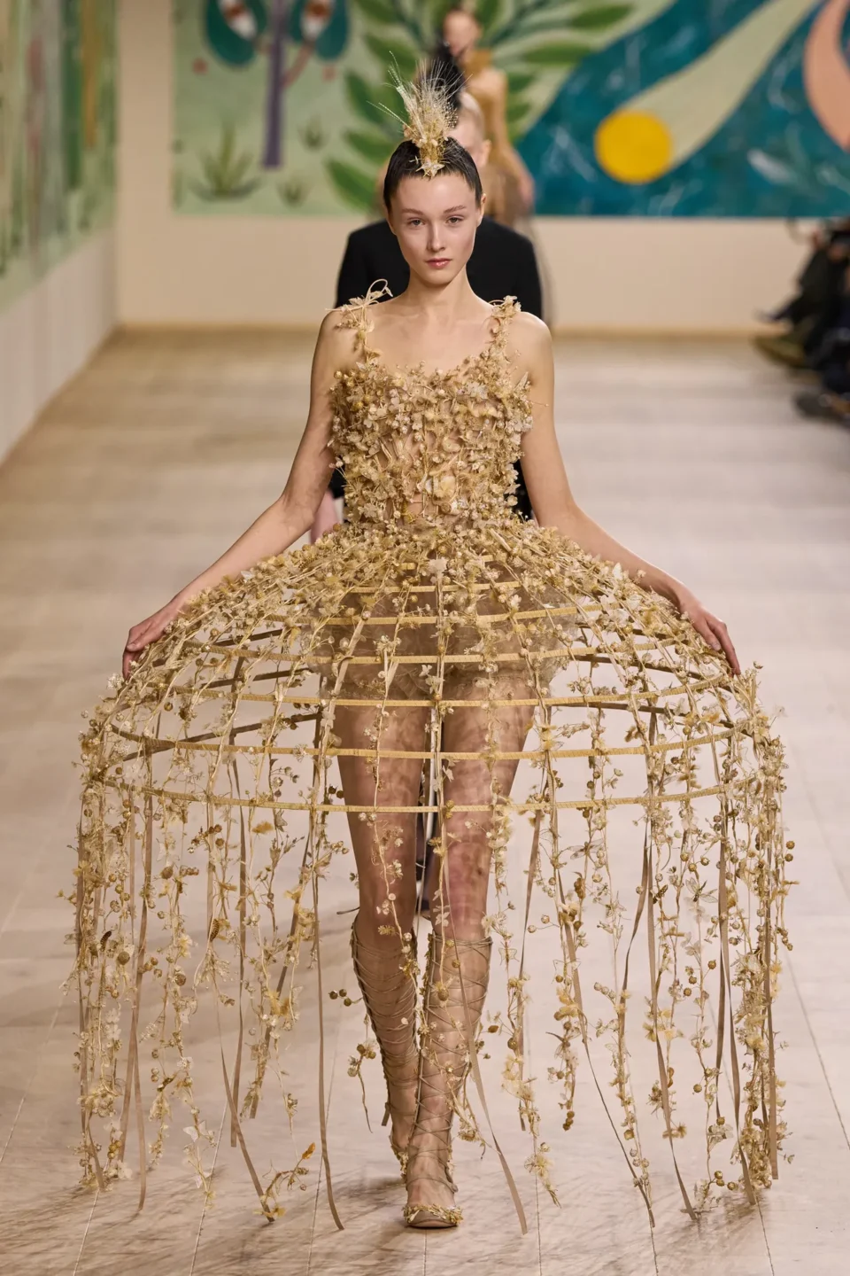 00029-christian-dior-spring-2025-couture-credit-gorunway