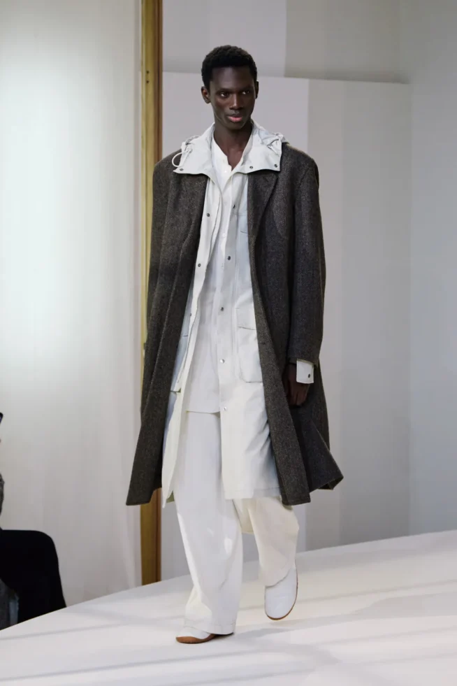 00032-lemaire-fall-2025-menswear-credit-gregoire-avenel-brand