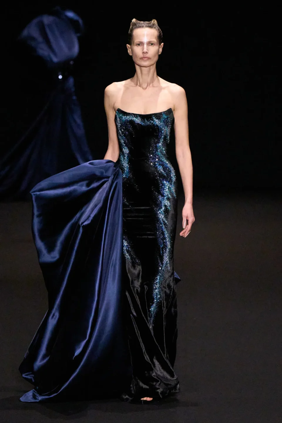 00034-gaurav-gupta-spring-2025-couture-credit-gorunway