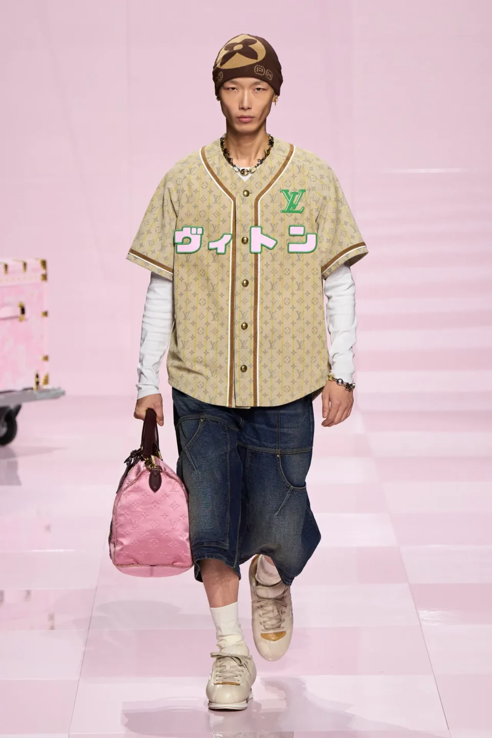 00034-louis-vuitton-fall-2025-menswear-credit-gorunway
