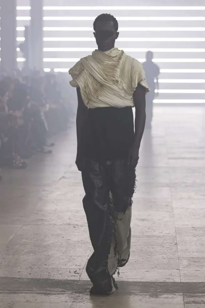 00034-rick-owens-fall-2025-menswear-credit-brand