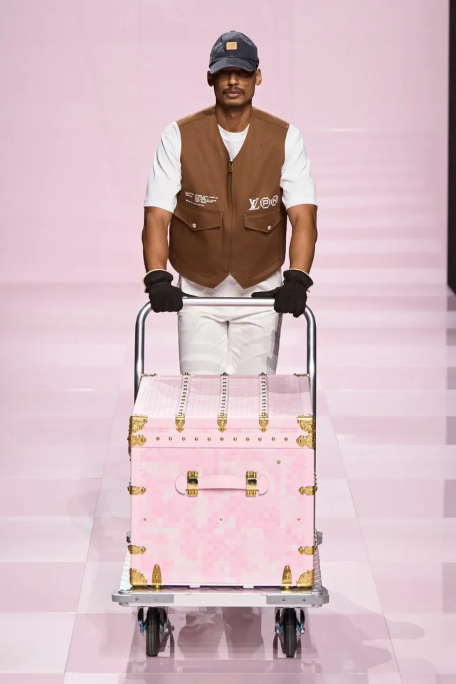 00035-louis-vuitton-fall-2025-menswear-credit-gorunway