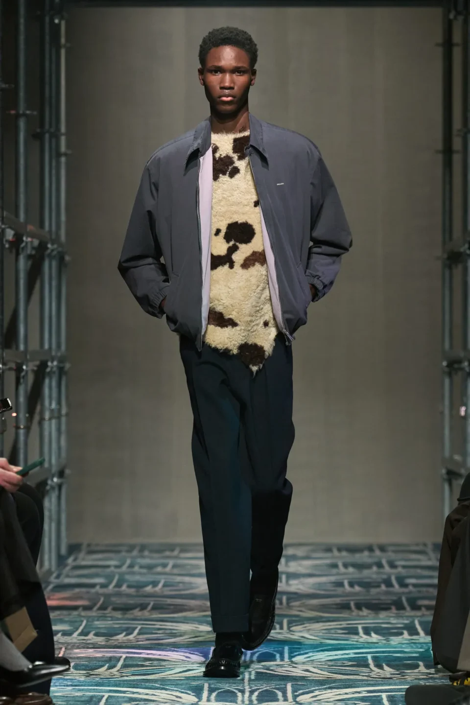 00036-prada-fall-2025-menswear-credit-gorunway