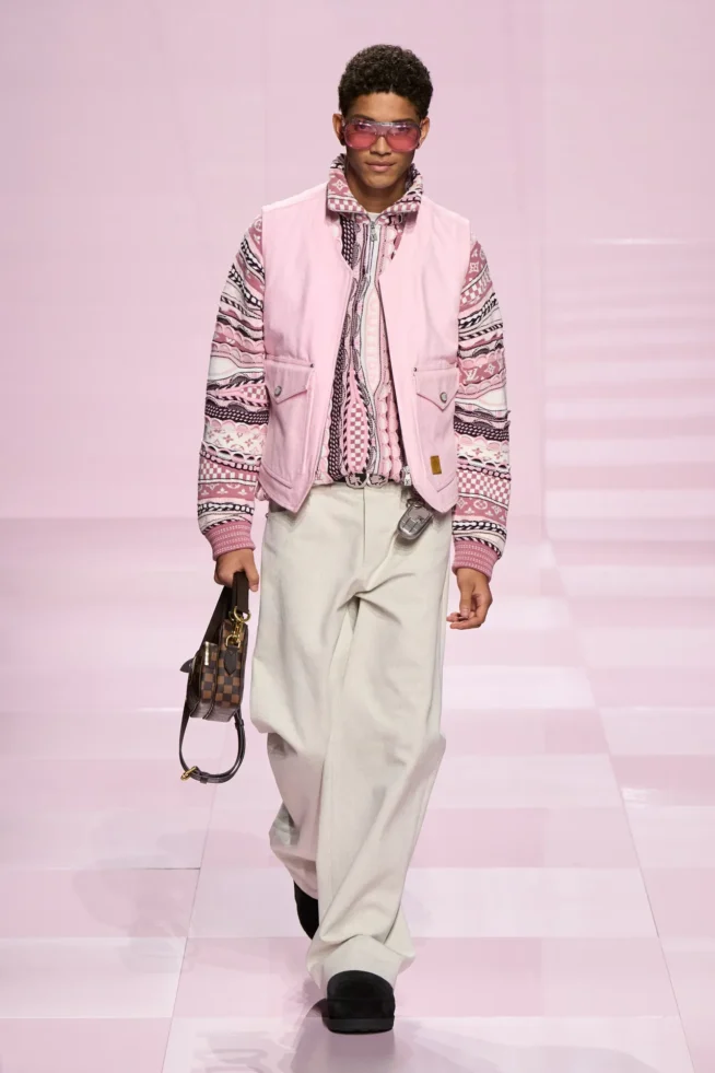 00037-louis-vuitton-fall-2025-menswear-credit-gorunway