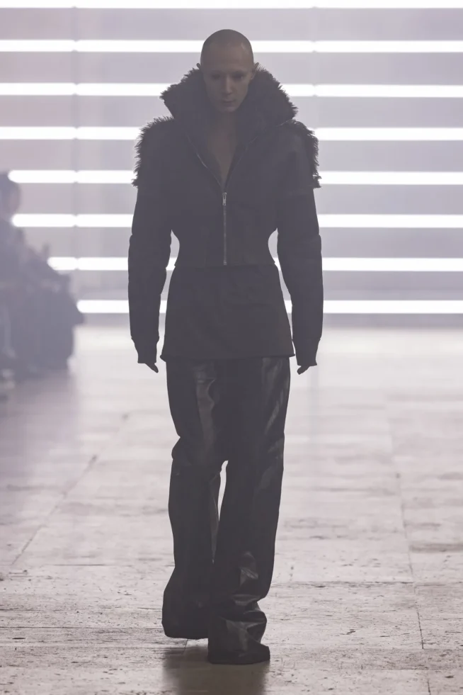 00037-rick-owens-fall-2025-menswear-credit-brand