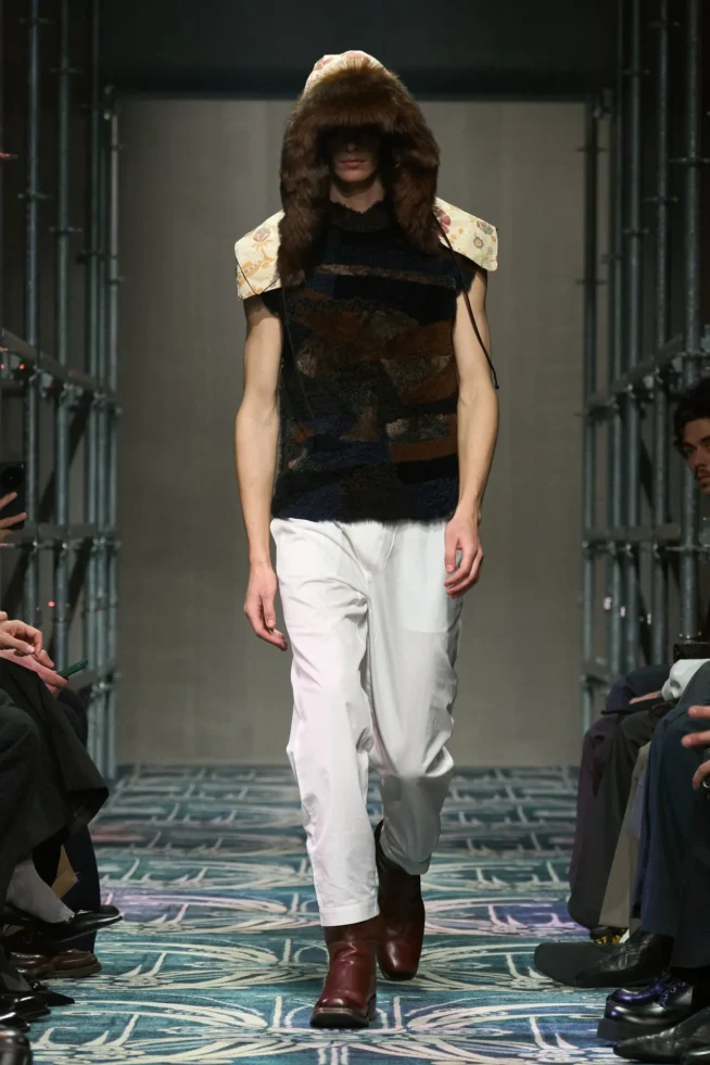 00039-prada-fall-2025-menswear-credit-gorunway