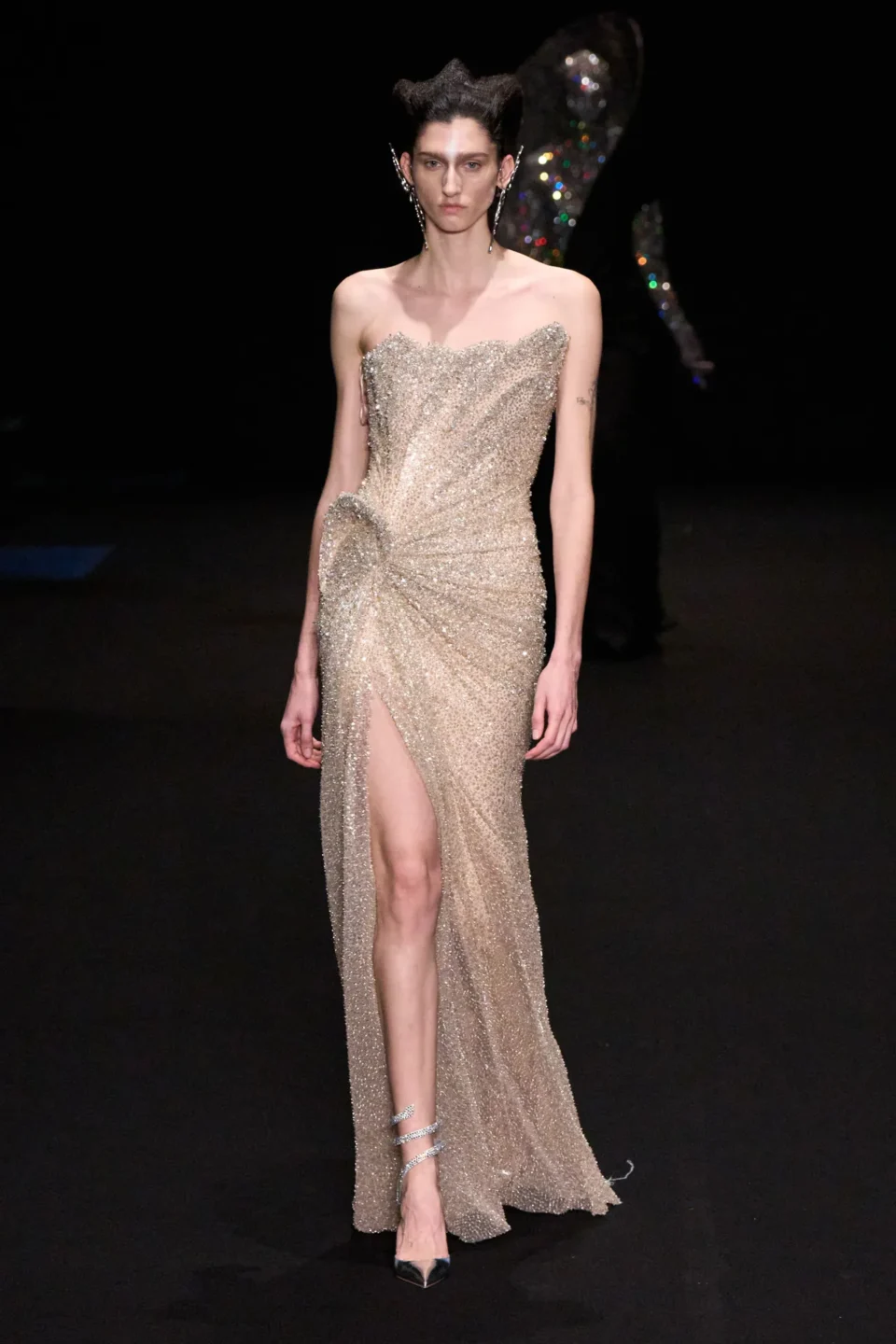00040-gaurav-gupta-spring-2025-couture-credit-gorunway